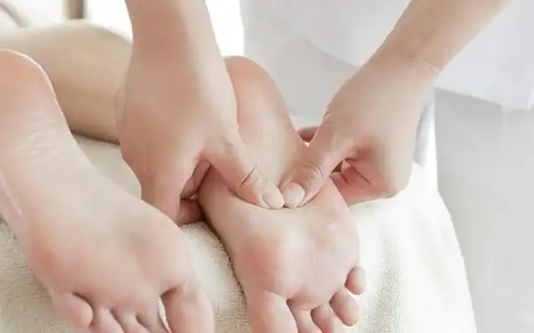 ماساژ رفلکسولوژی چیست؟