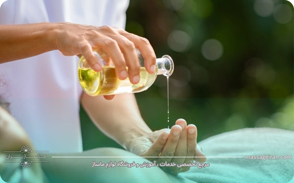 بهترین روغن ماساژ برای گرفتگی عضلات (9 روغن 100% گیاهی)