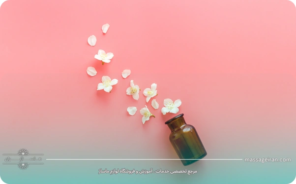 ماساژ صورت با روغن نارگیل